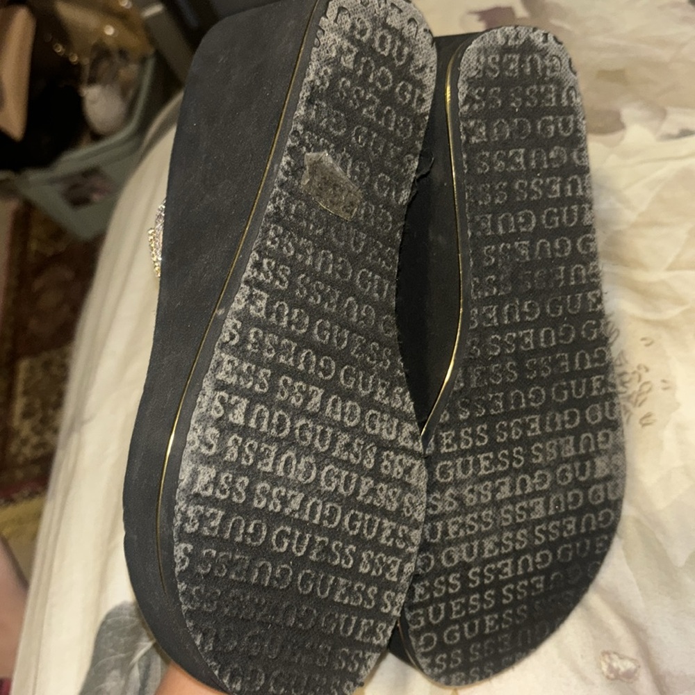 Guess platform sandals - Picture 2 of 3
